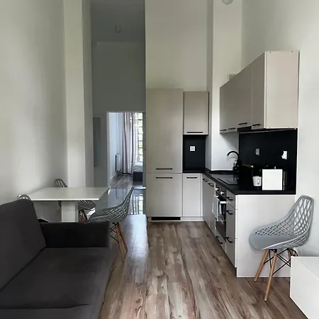 Aboutartapartments - By The River *