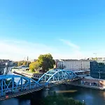 Apartment Aboutartapartments - By The River *