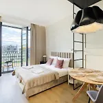 Apartment Aboutartapartments - By The River *