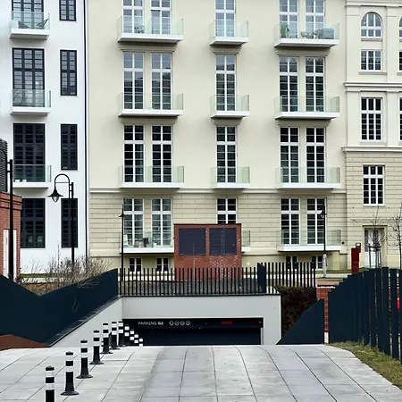 Aboutartapartments - By The River Apartament *