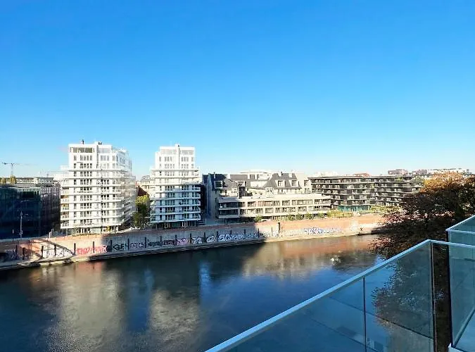 Aboutartapartments - By The River Apartment Wroclaw