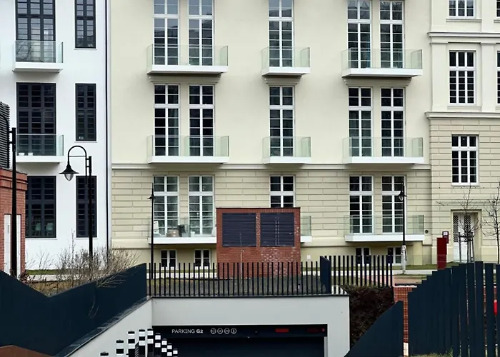 Aboutartapartments - By The River דירה *