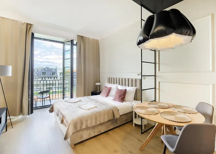 Apartment Aboutartapartments - By The River *